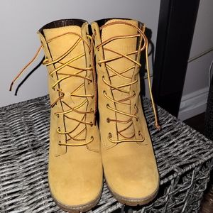 Size 8.5 Womens Timberland boots